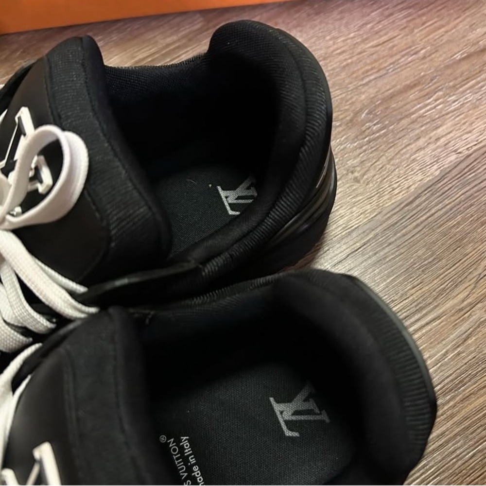 Louis Vuitton Black and White Leather Sneakers - Picture 2 of 2